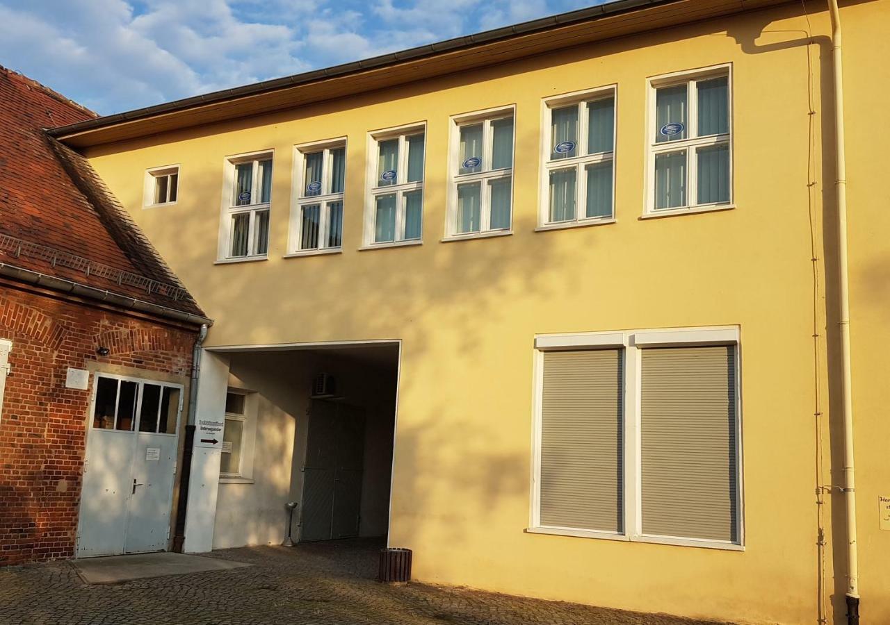 Hostel Jo-Si Kamenz Exterior photo